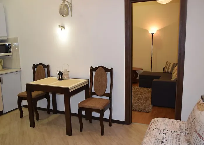 Near Citadel 2 * Leópolis