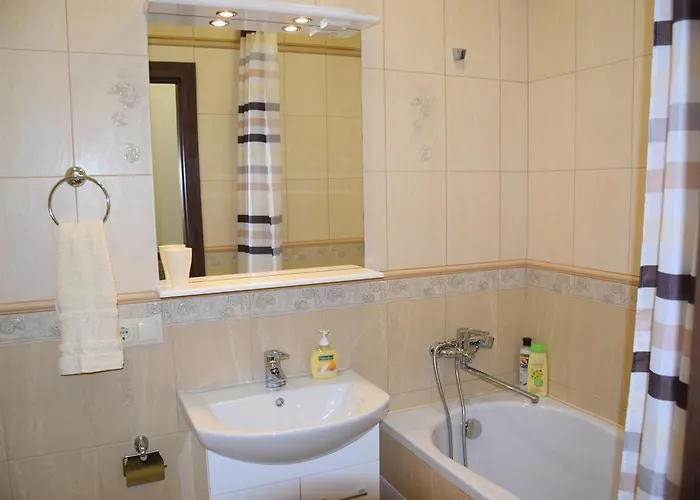 Near Citadel 2 * Leópolis